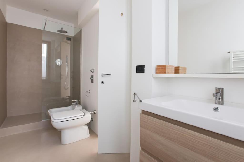 Hacca Collection - Brera & Fashion District - Bright 2Br Apt Milão Exterior foto