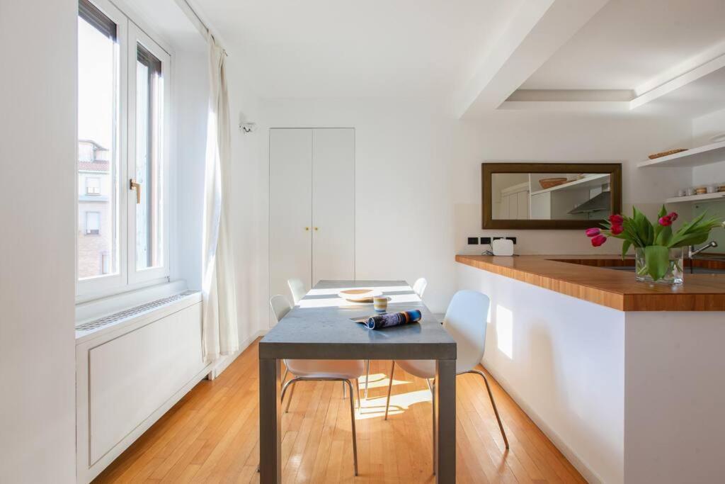Hacca Collection - Brera & Fashion District - Bright 2Br Apt Milão Exterior foto