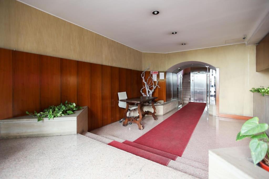 Hacca Collection - Brera & Fashion District - Bright 2Br Apt Milão Exterior foto